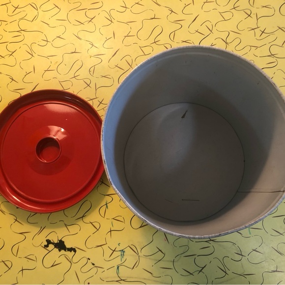 Vintage Anthurium Medium Size Kitchen Canister - Picture 4 of 5